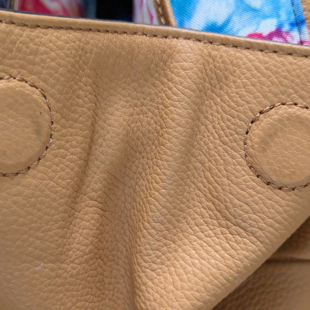 Vince Camuto Camel Leather Hand Bag Rainbow Tie Dye Interior Magnetic Closure - Picture 11 of 14